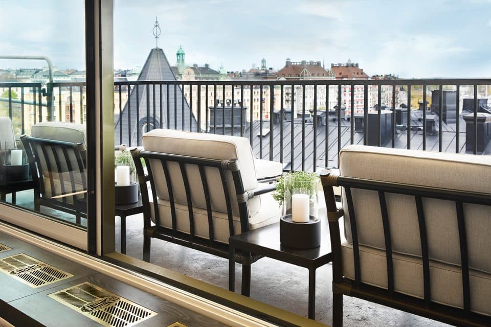 Bank Hotel