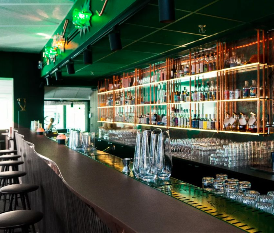 Facit Bar