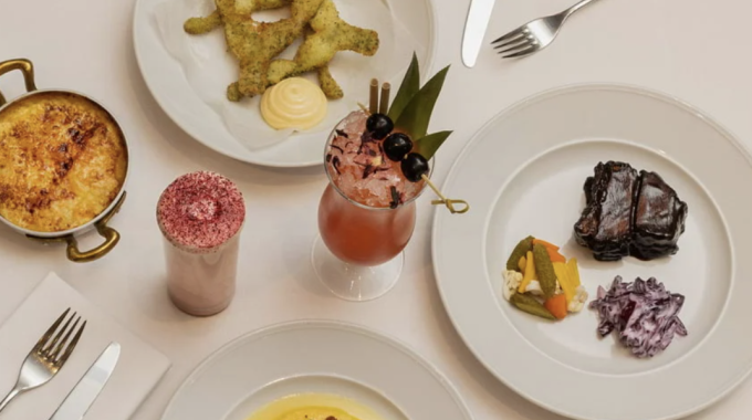 Fira Mardi Gras på restaurang Luzette